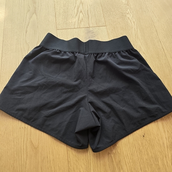 ADIDAS BLACK ATHLETIC SHORTS - XS - Picture 4 of 12